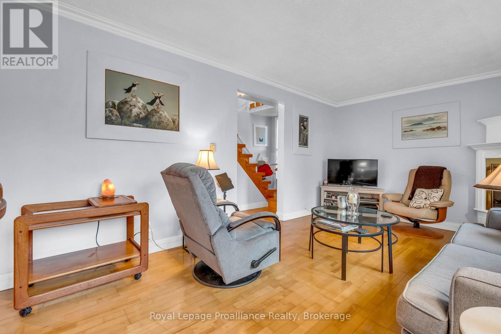 394 SUNSET BOULEVARD - 4