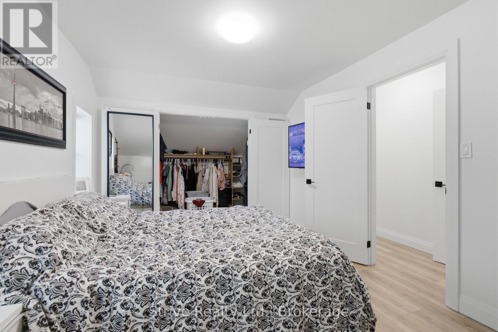 2433 COURTICE ROAD - 30