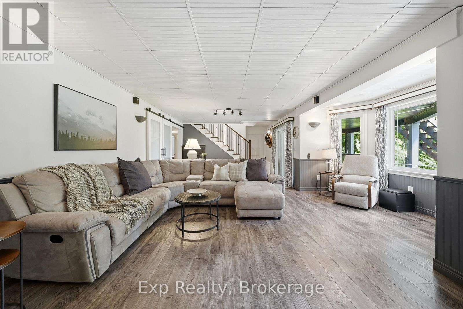 1226 LITTLE CREEK ROAD - Image 32