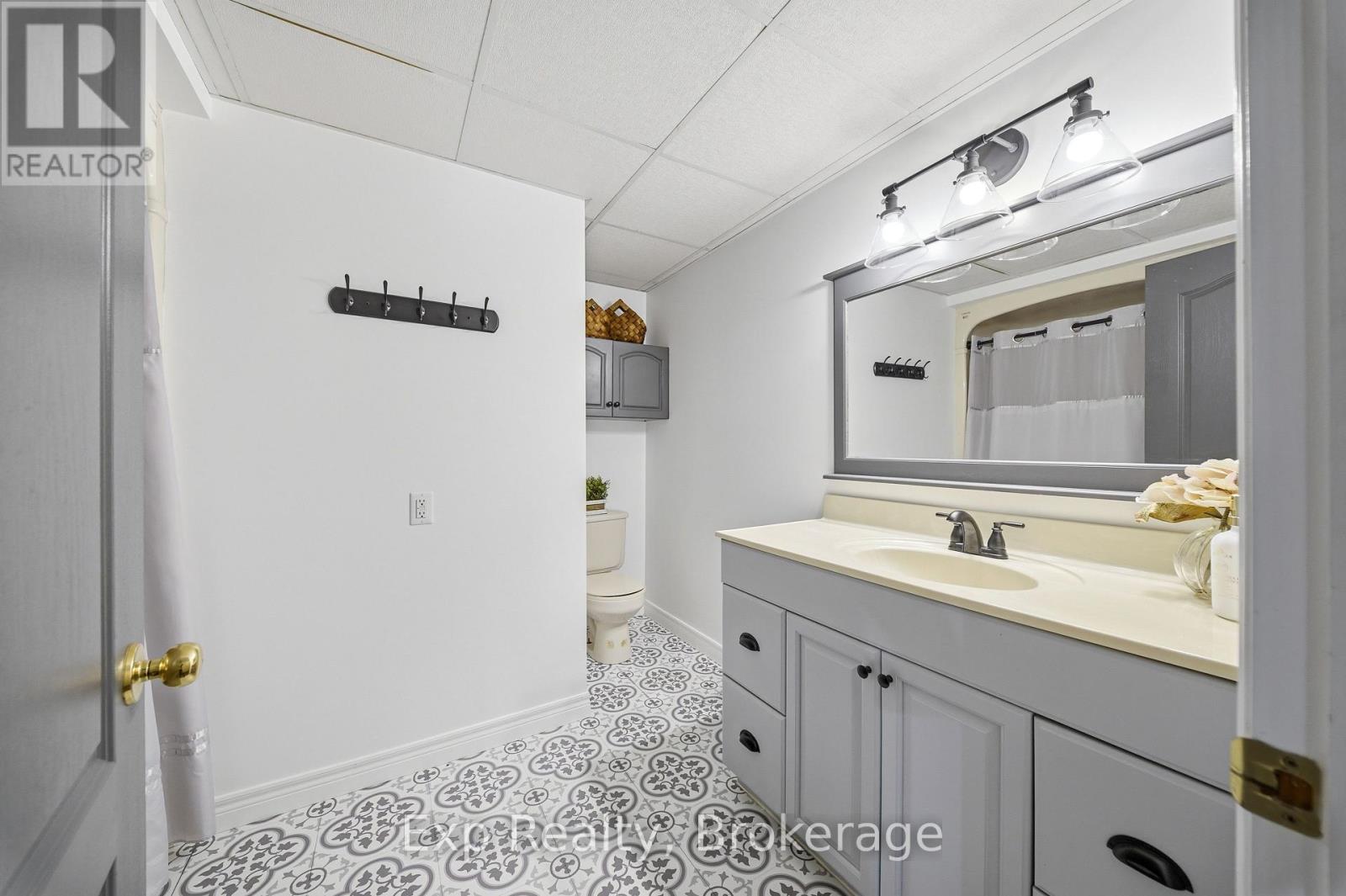 1226 LITTLE CREEK ROAD - Image 35