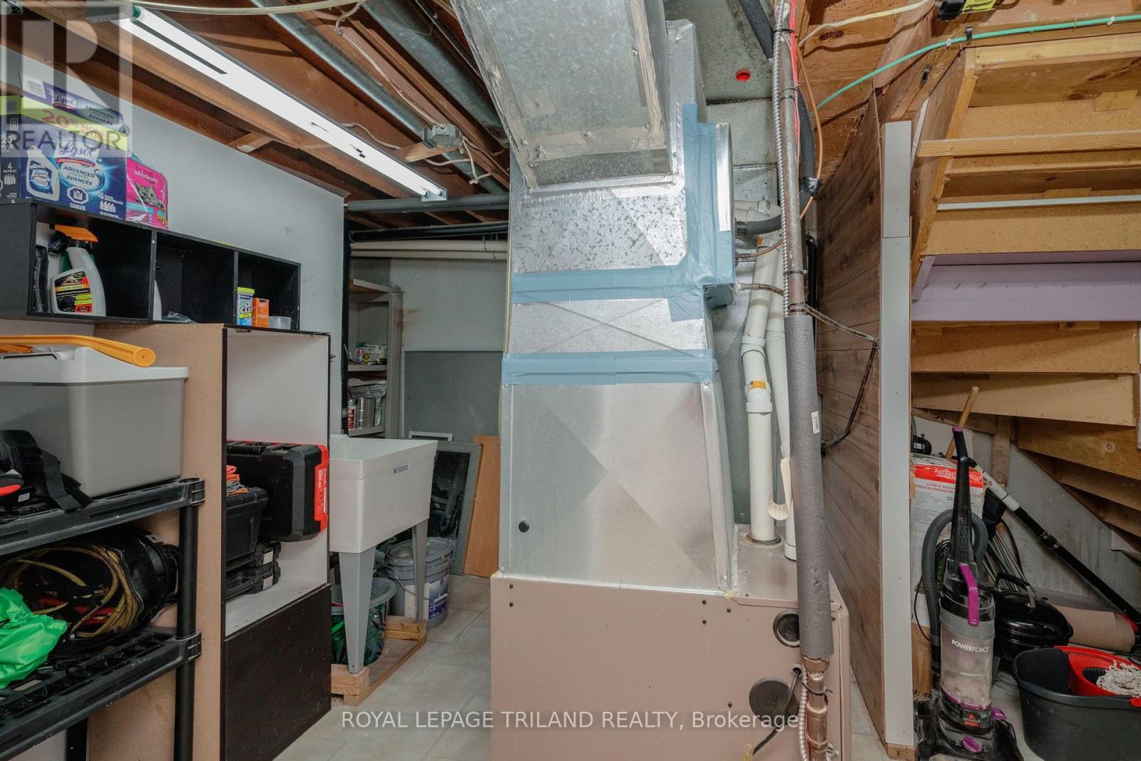 #43 711 OSGOODE DRIVE - Image 31
