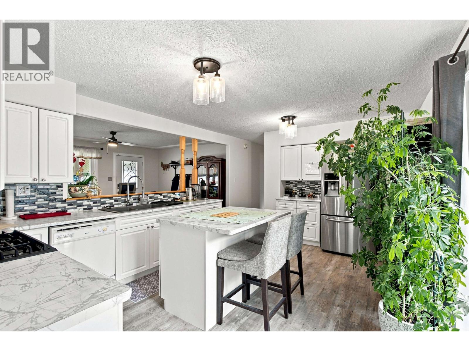 1717 RENNER ROAD - Image 17