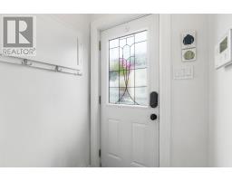 39 Mullock Street thumbnail 5