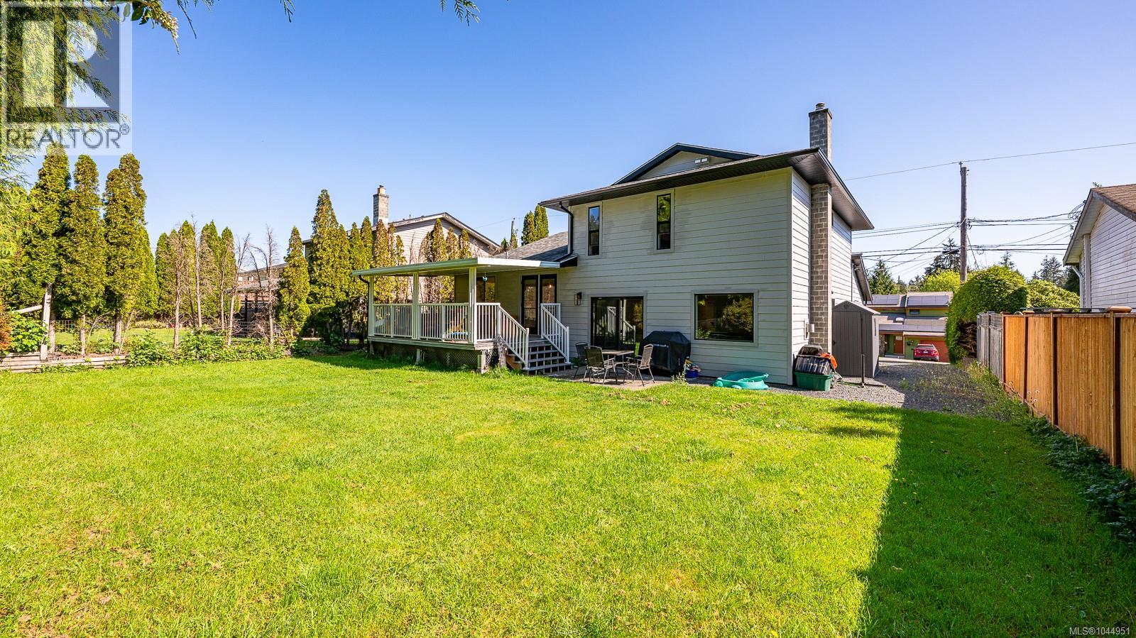1732 Penfield Rd - 26