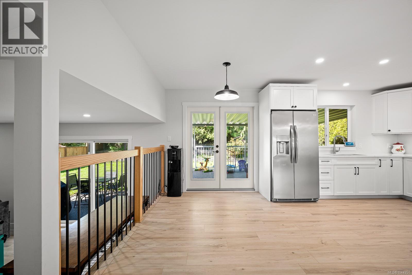 1732 Penfield Rd - 52