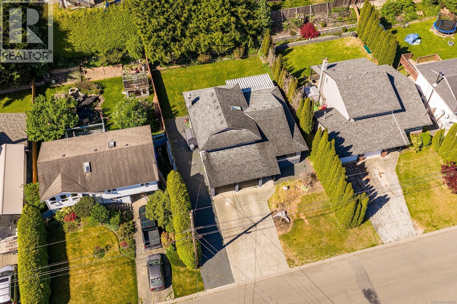 1732 Penfield Rd - 4