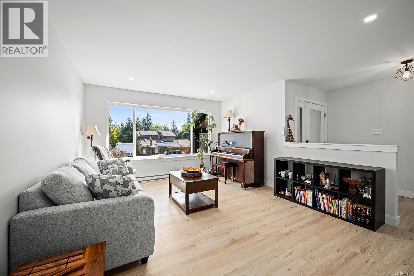 1732 Penfield Rd - 37