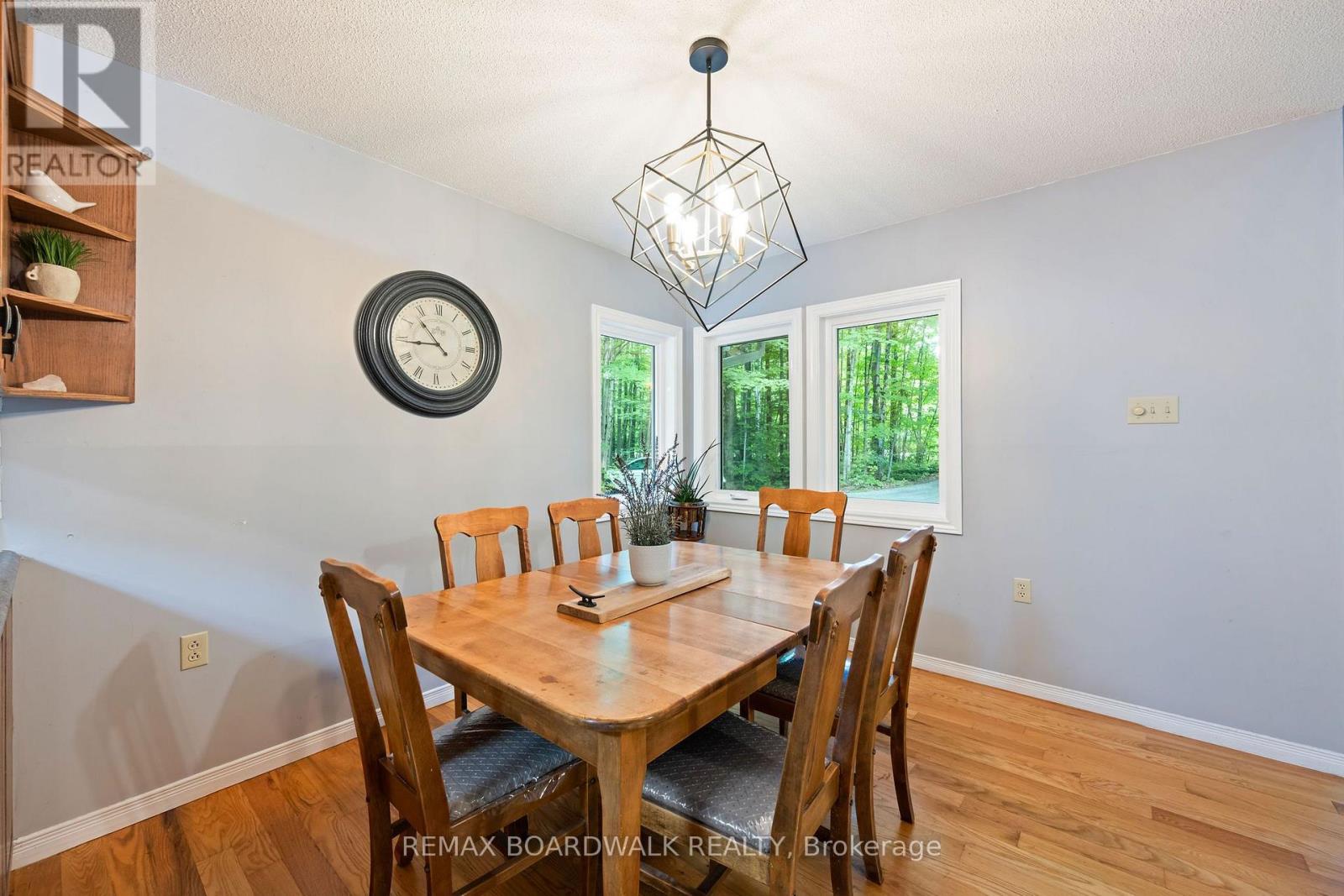 502 TENNYSON ROAD - Image 11