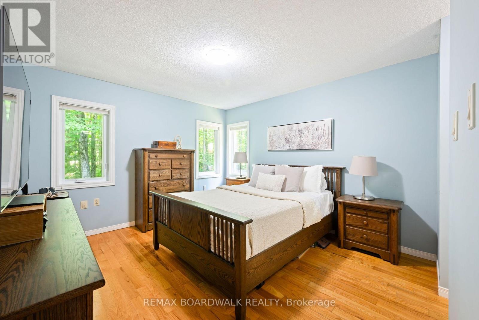 502 TENNYSON ROAD - 20