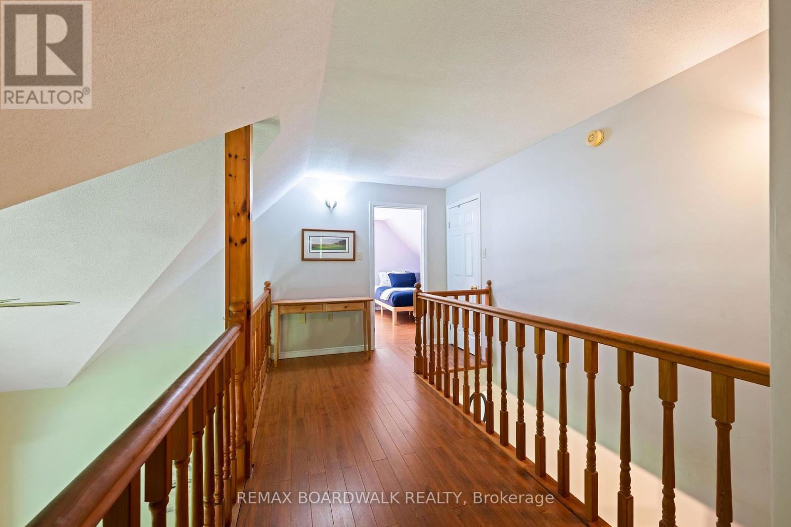 502 TENNYSON ROAD - 23