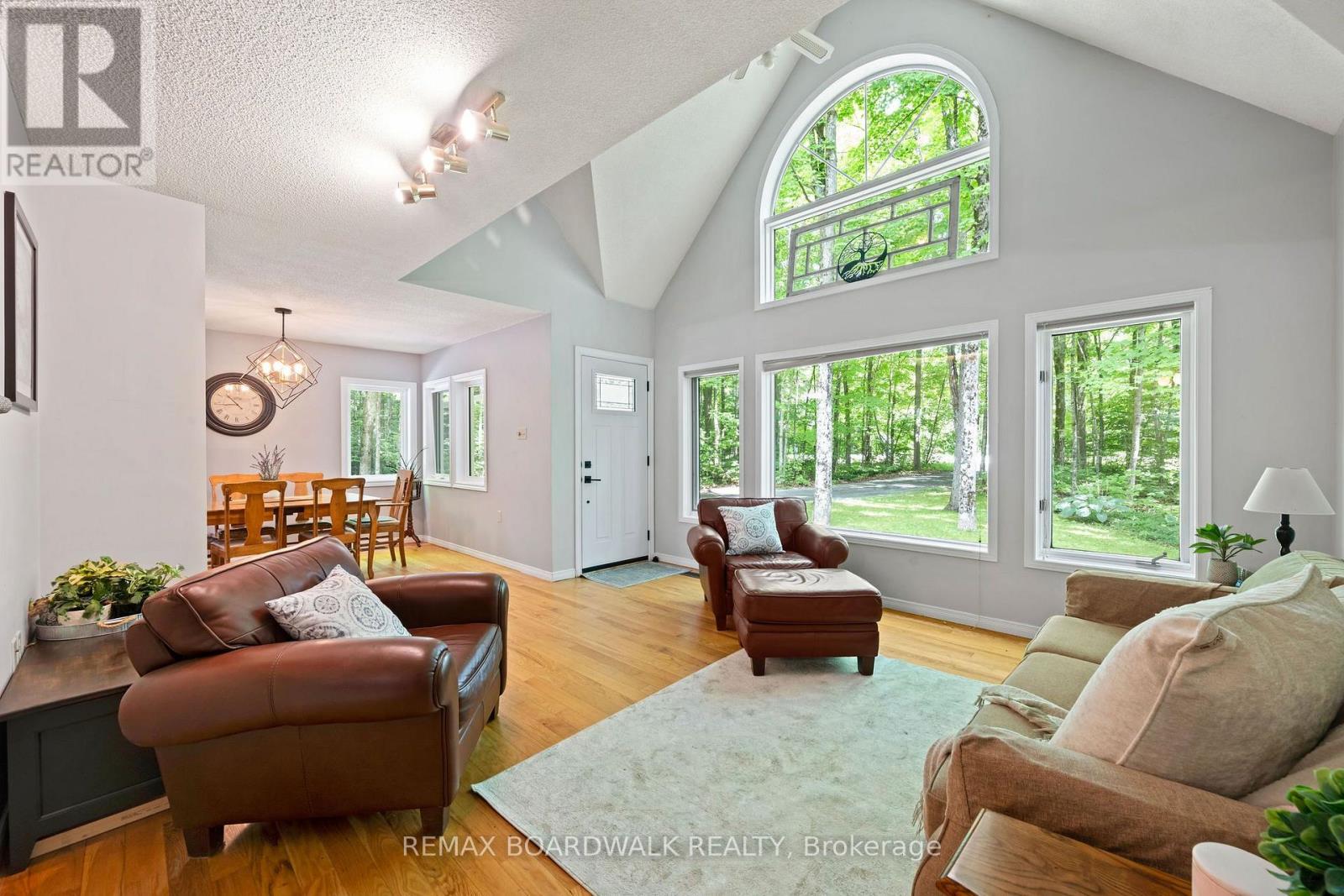 502 TENNYSON ROAD - Image 3