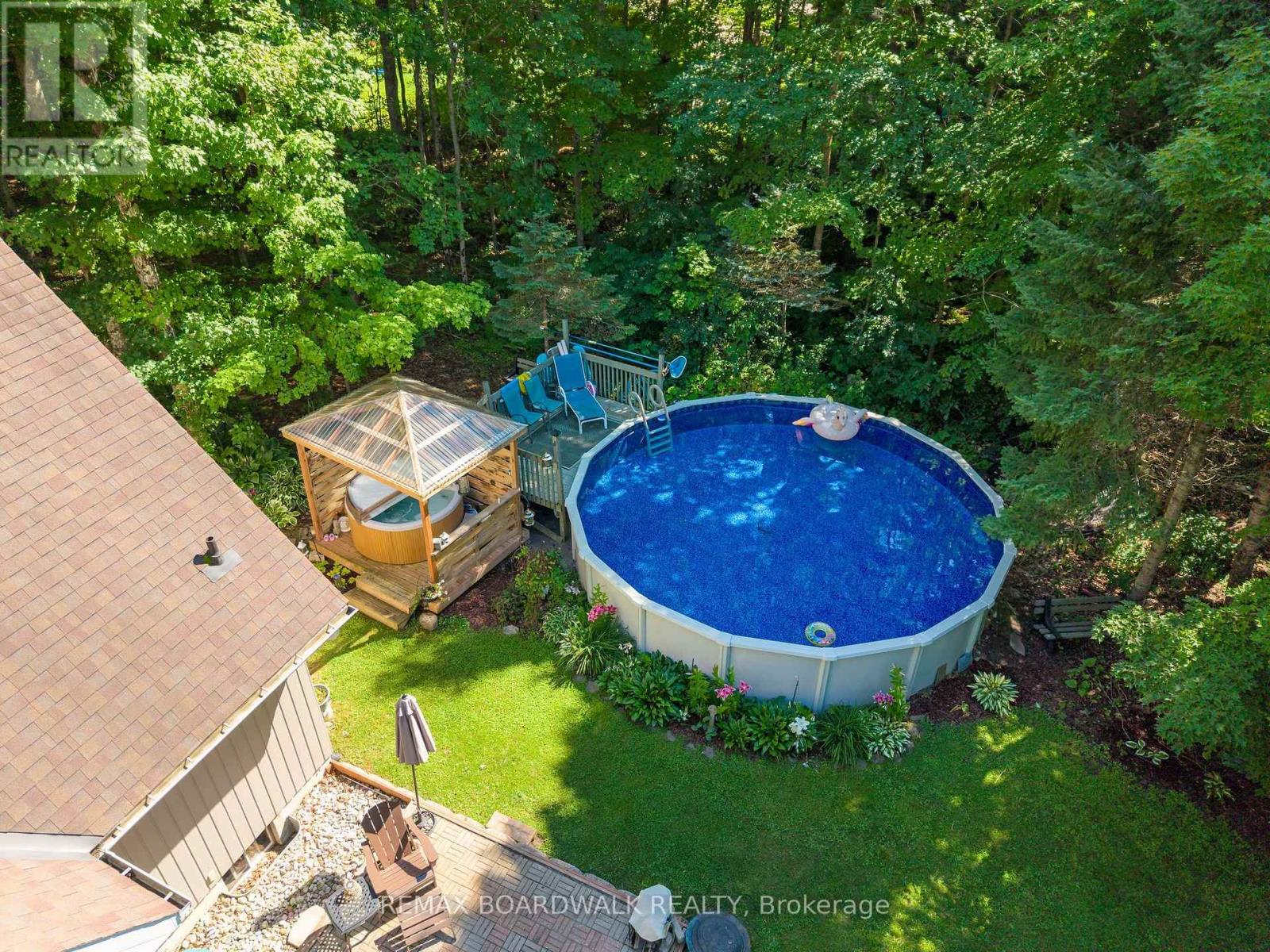 502 TENNYSON ROAD - 40