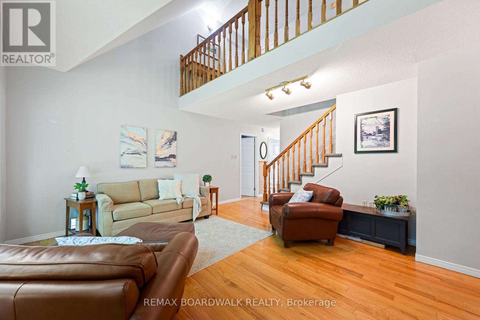502 TENNYSON ROAD - 7