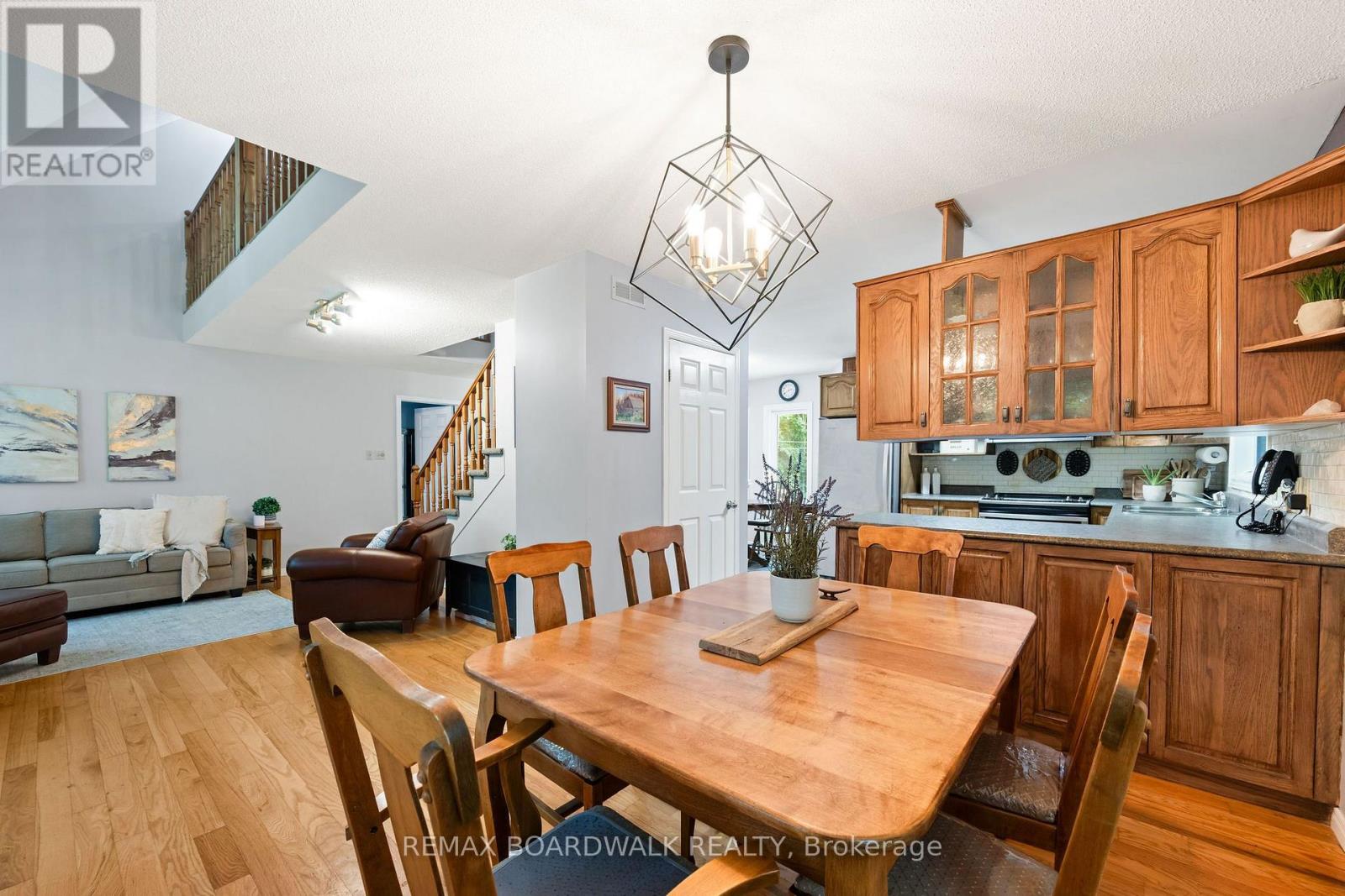 502 TENNYSON ROAD - Image 8