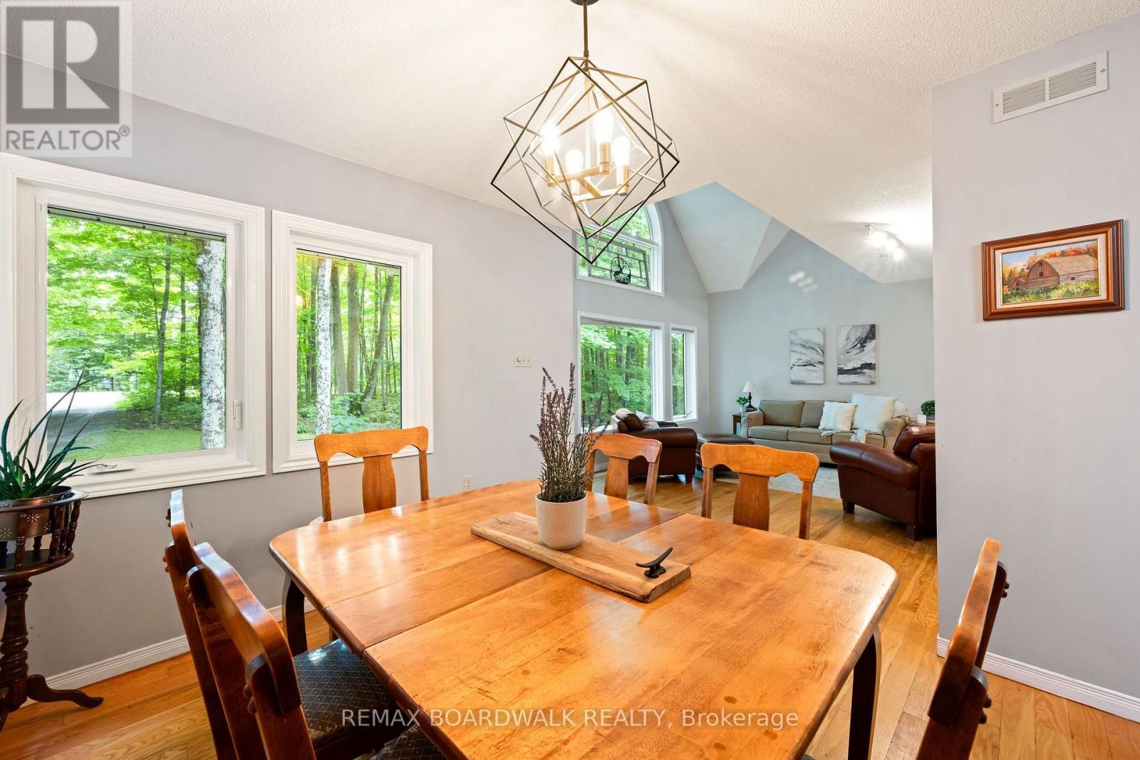 502 TENNYSON ROAD - 9