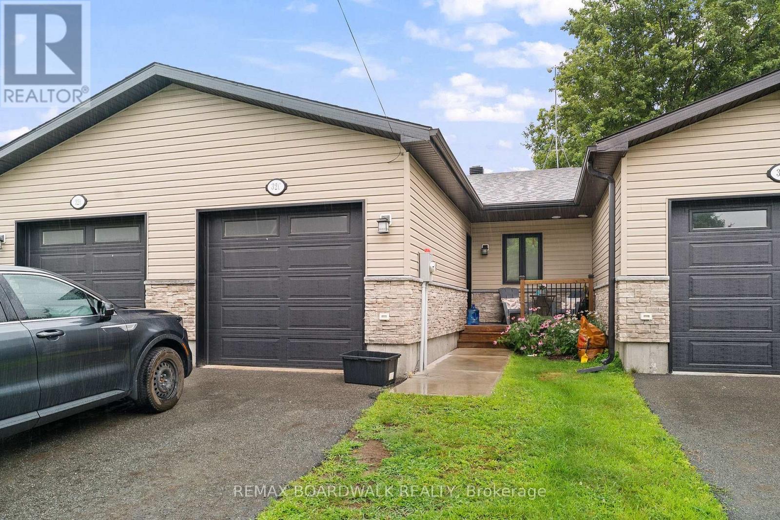 #C 32 DAVID STREET - 1