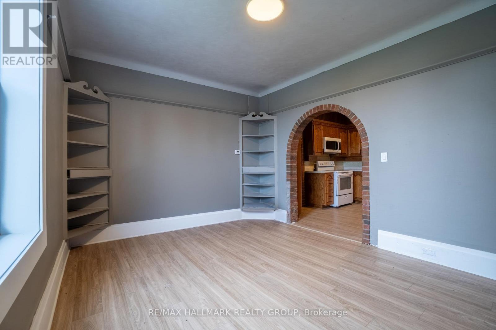 3 Bed, 2 Bath House for Rent in Ottawa – 2590 CARP ROAD, Ottawa – MLS# X13636044 - Image 11