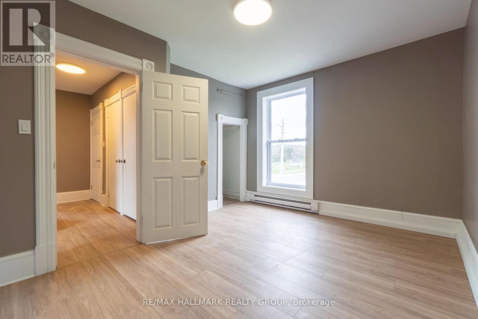 3 Bed, 2 Bath House for Rent in Ottawa – 2590 CARP ROAD, Ottawa – MLS# X13636044 - Image 18