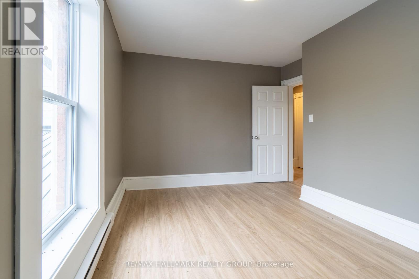 3 Bed, 2 Bath House for Rent in Ottawa – 2590 CARP ROAD, Ottawa – MLS# X13636044 - Image 22