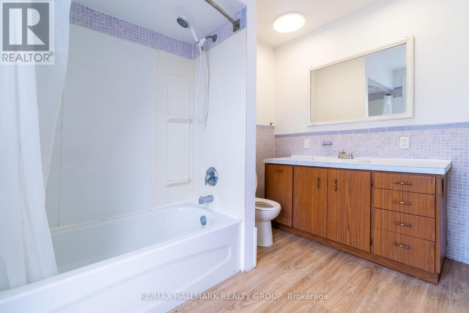 3 Bed, 2 Bath House for Rent in Ottawa – 2590 CARP ROAD, Ottawa – MLS# X13636044 - Image 24