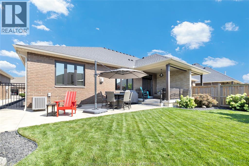 16 ROBIN COURT - 35
