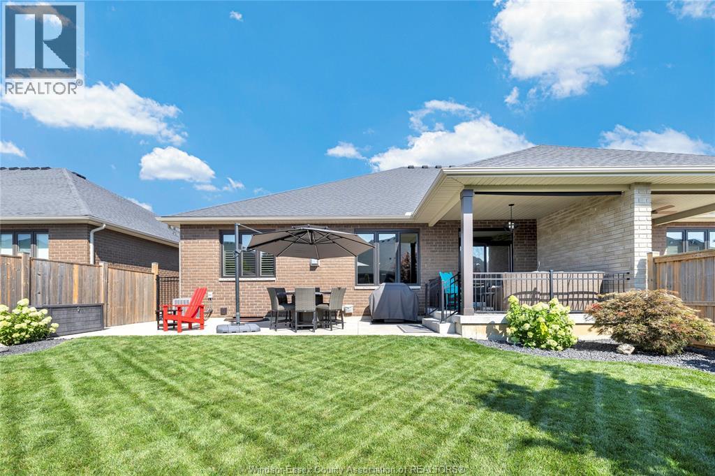 16 ROBIN COURT - 36