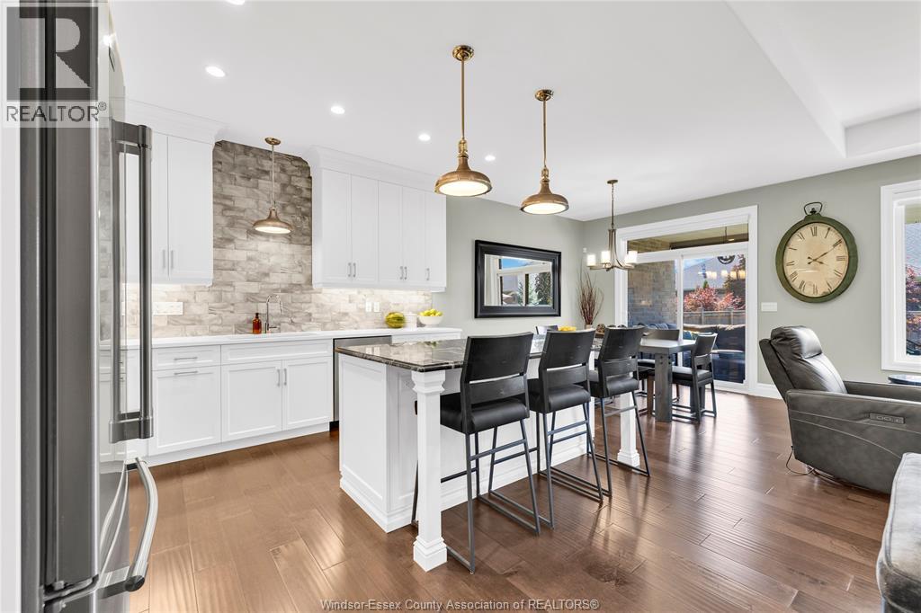 16 ROBIN COURT - 7