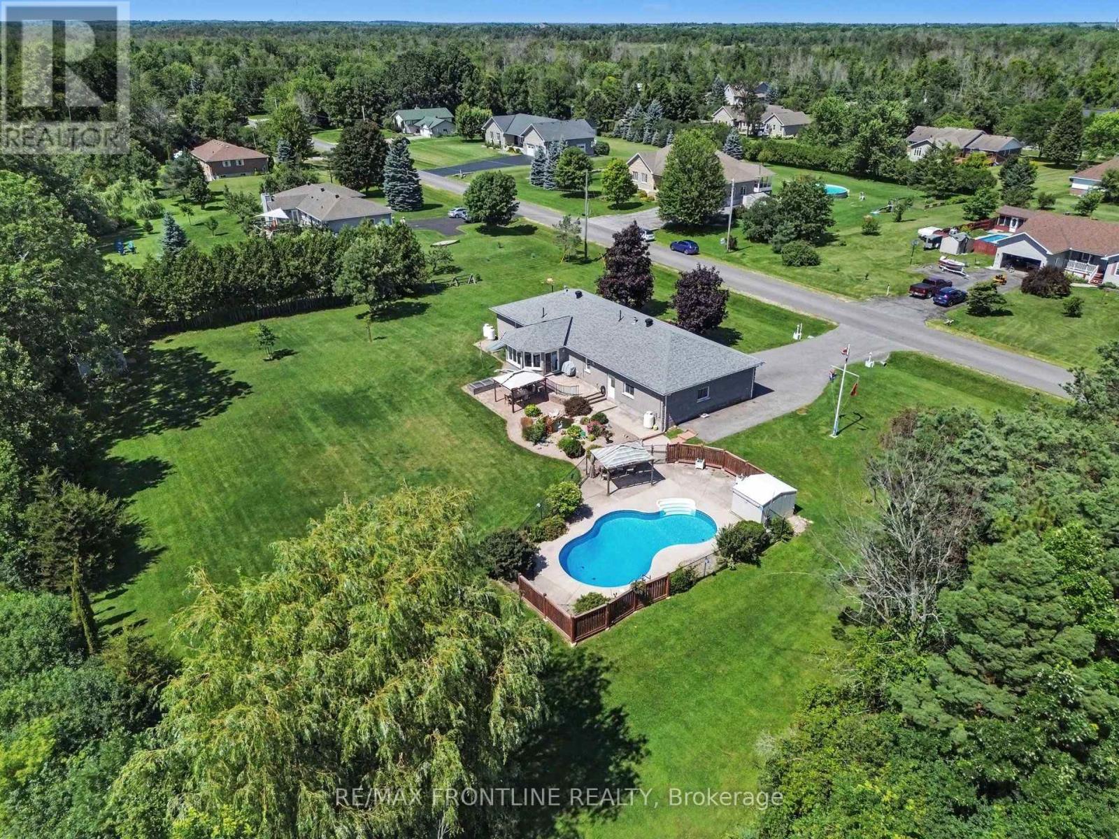 256 ORCHARD CRESCENT - 42