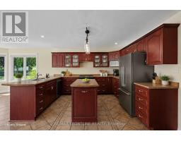 Family room - 256 Orchard Crescent, Tay Valley, ON K7H0C6 Photo 15