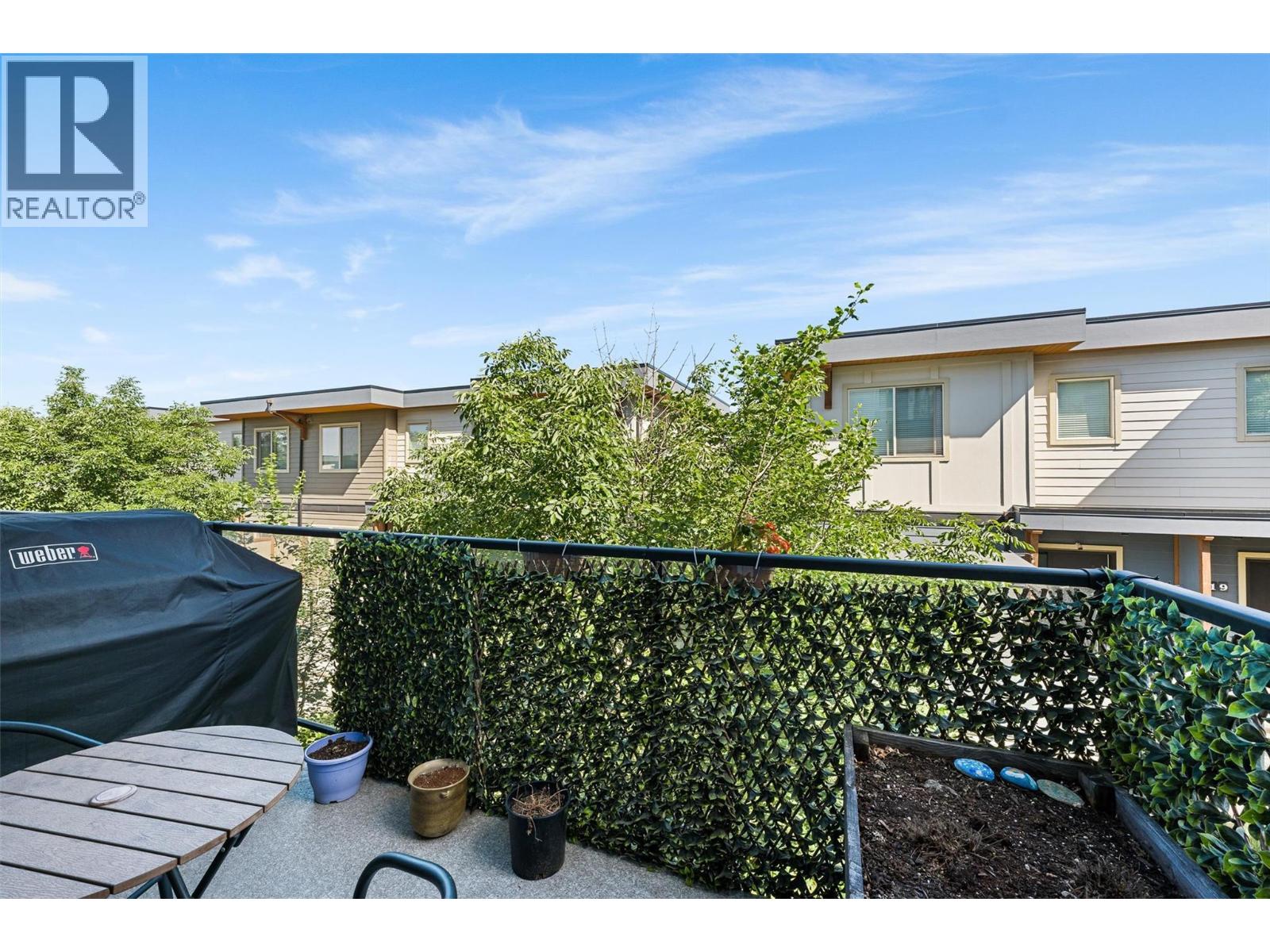 #103 3630 Mission Springs Drive - 17