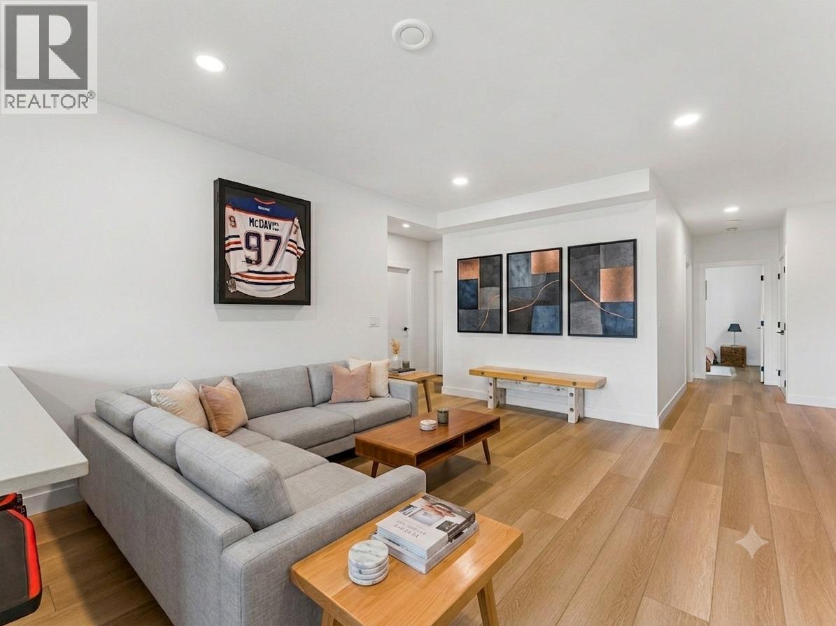 208 Skyland Drive - 40