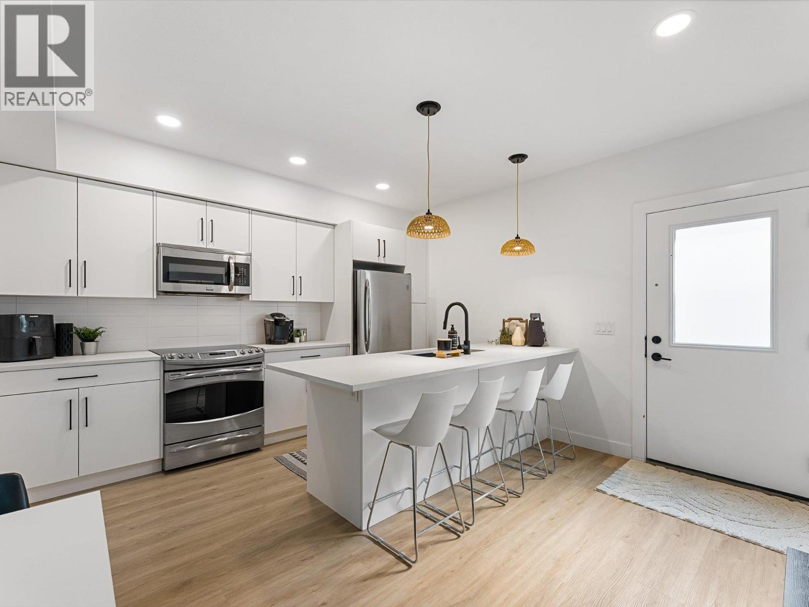 208 Skyland Drive - Image 47