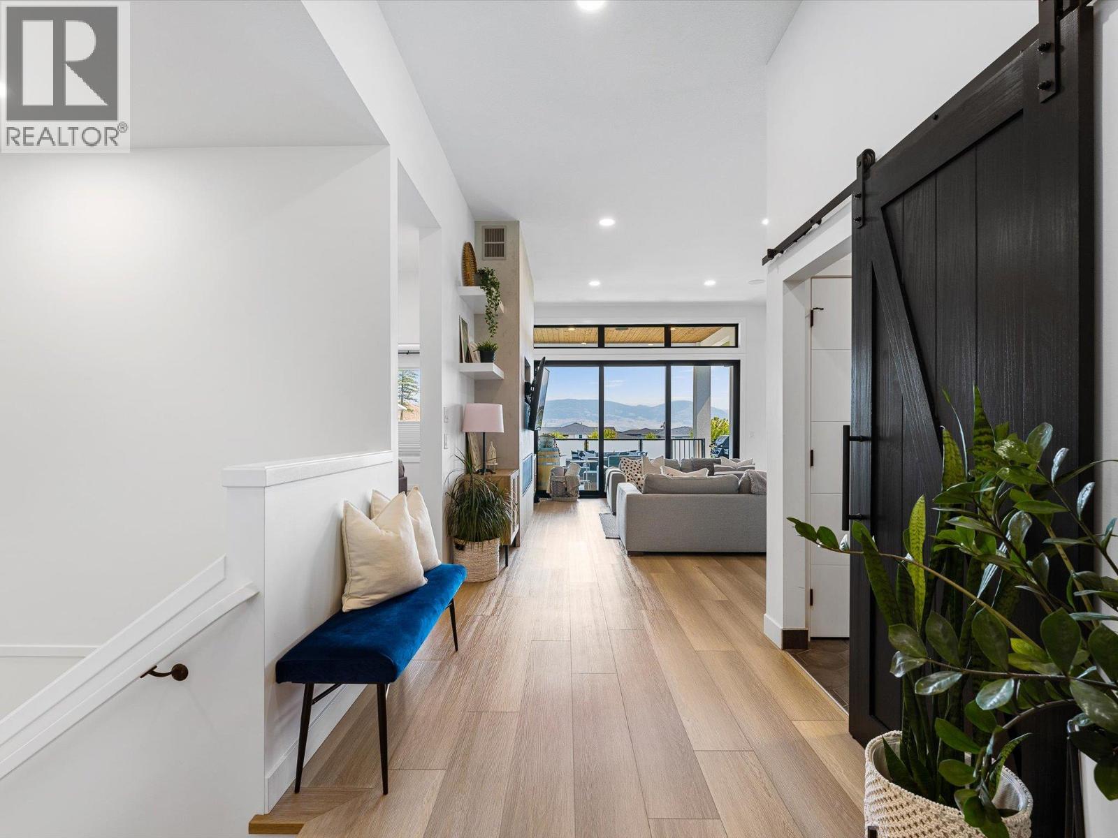 208 Skyland Drive - 5