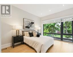 12 Otter Crescent, Toronto, ON M5N2W2 Photo 29