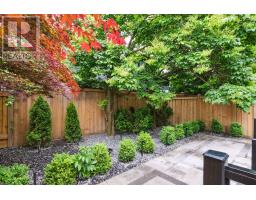 12 Otter Crescent, Toronto, ON M5N2W2 Photo 43