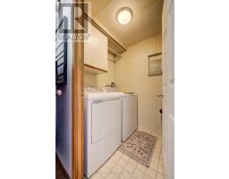 9 Cardinal Street, Brockton, ON N0G2V0 Photo 14