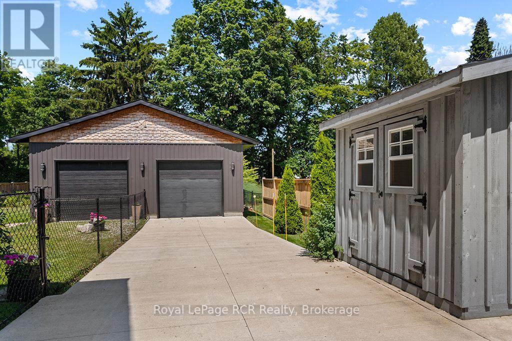 578 7TH STREET W - 45