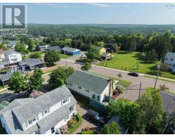 3pc Bathroom - 39 Napean St., Port Hawkesbury, NS B9A1P2 Photo 6