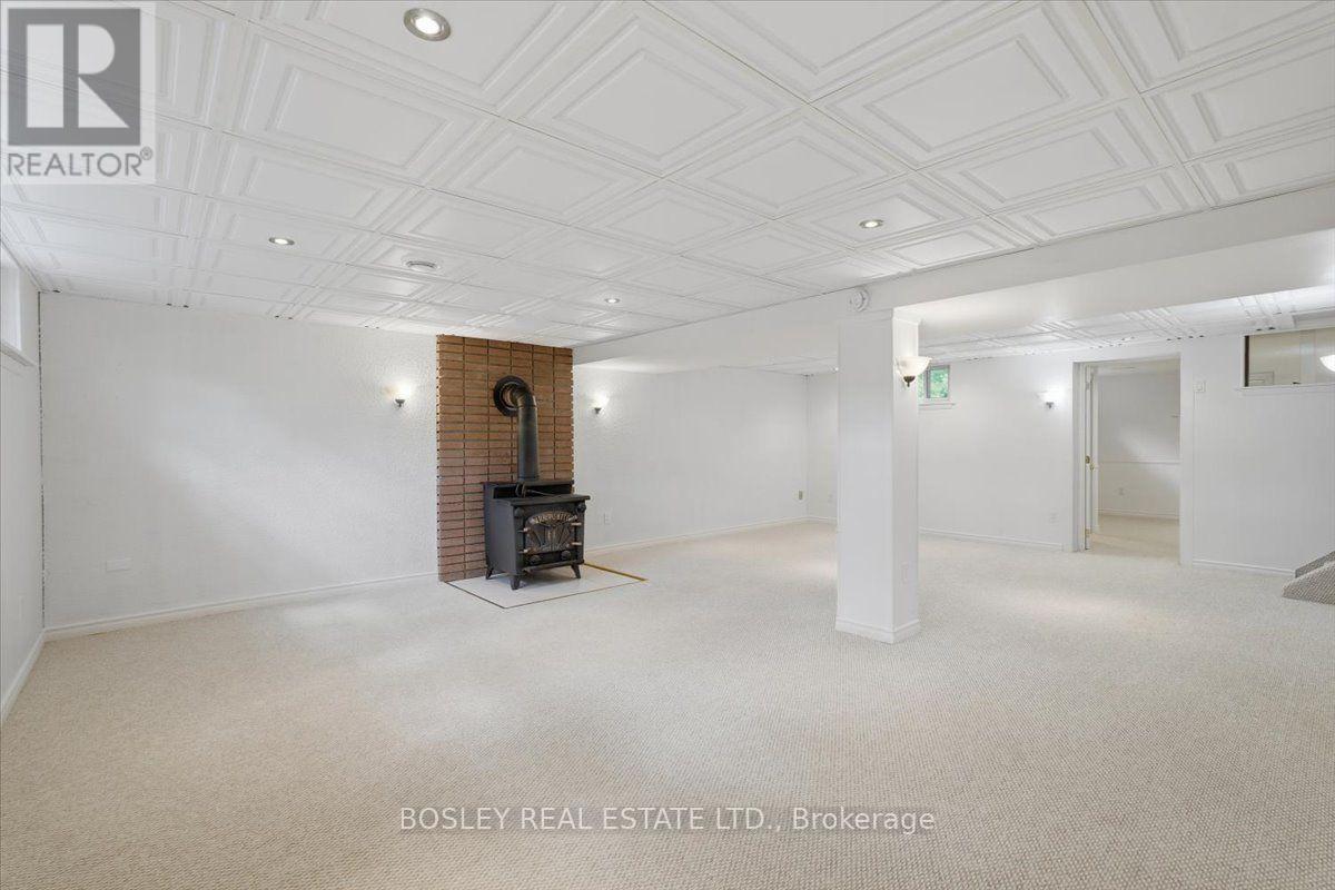 1841 FAIRPORT ROAD - 23
