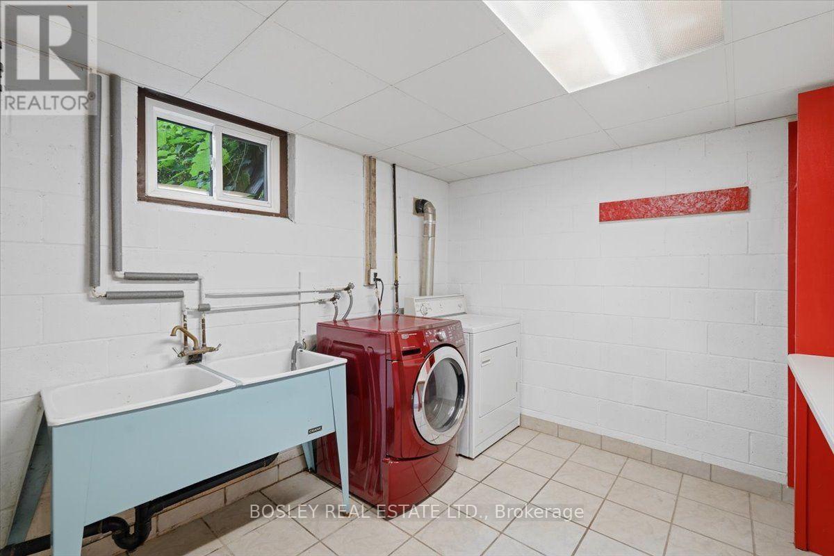 1841 FAIRPORT ROAD - 30