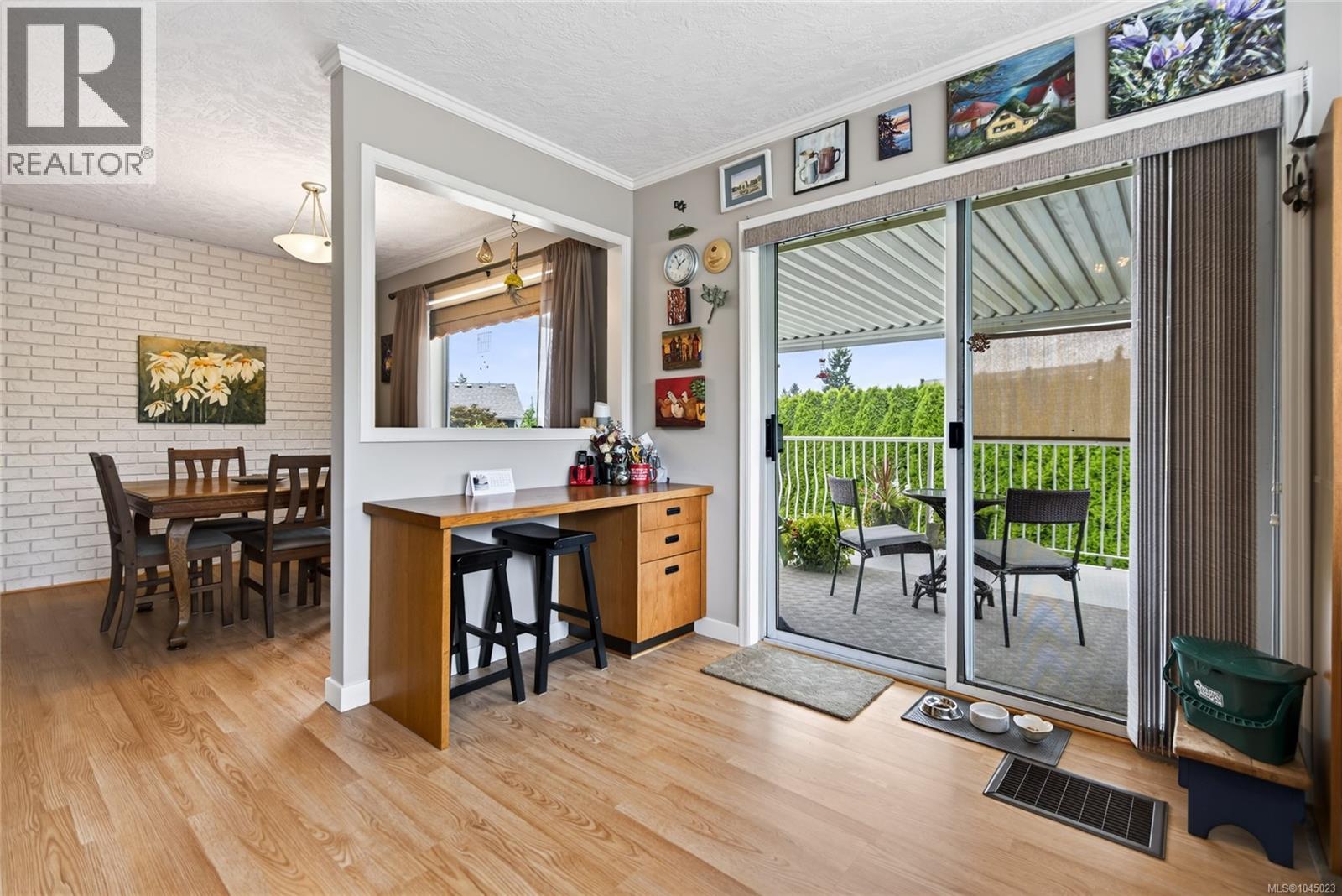 356 Rees Rd - Image 22