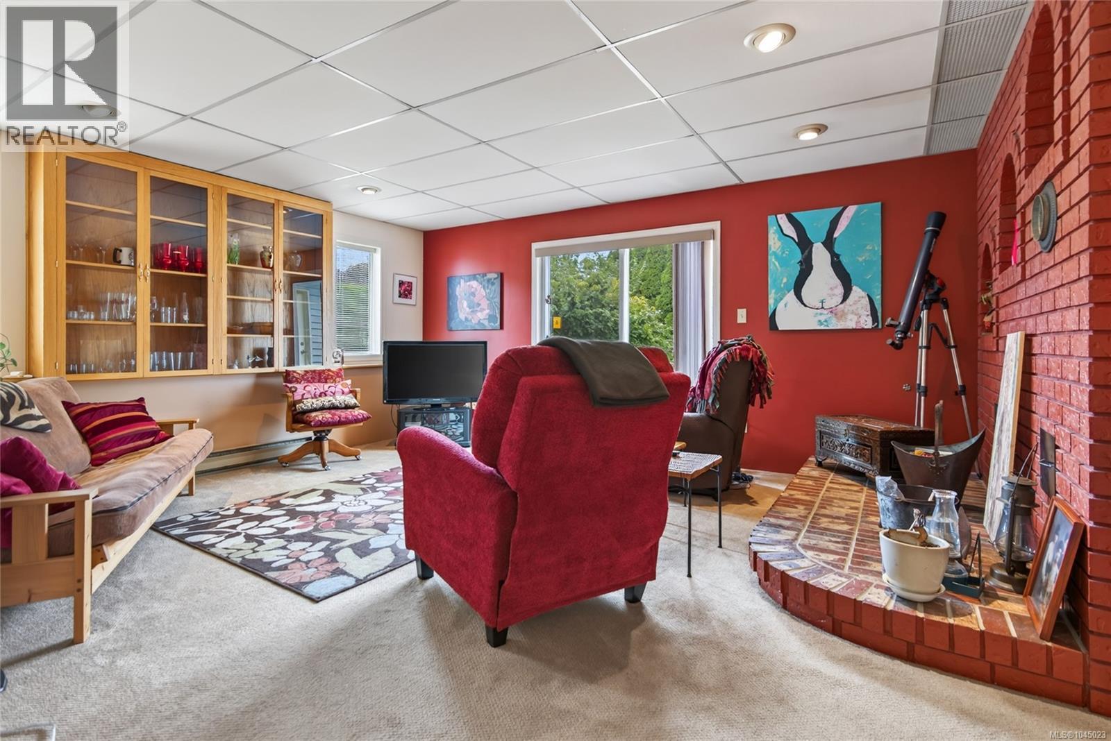 356 Rees Rd - 45