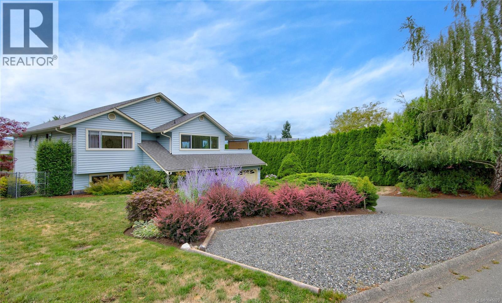 356 Rees Rd - 66