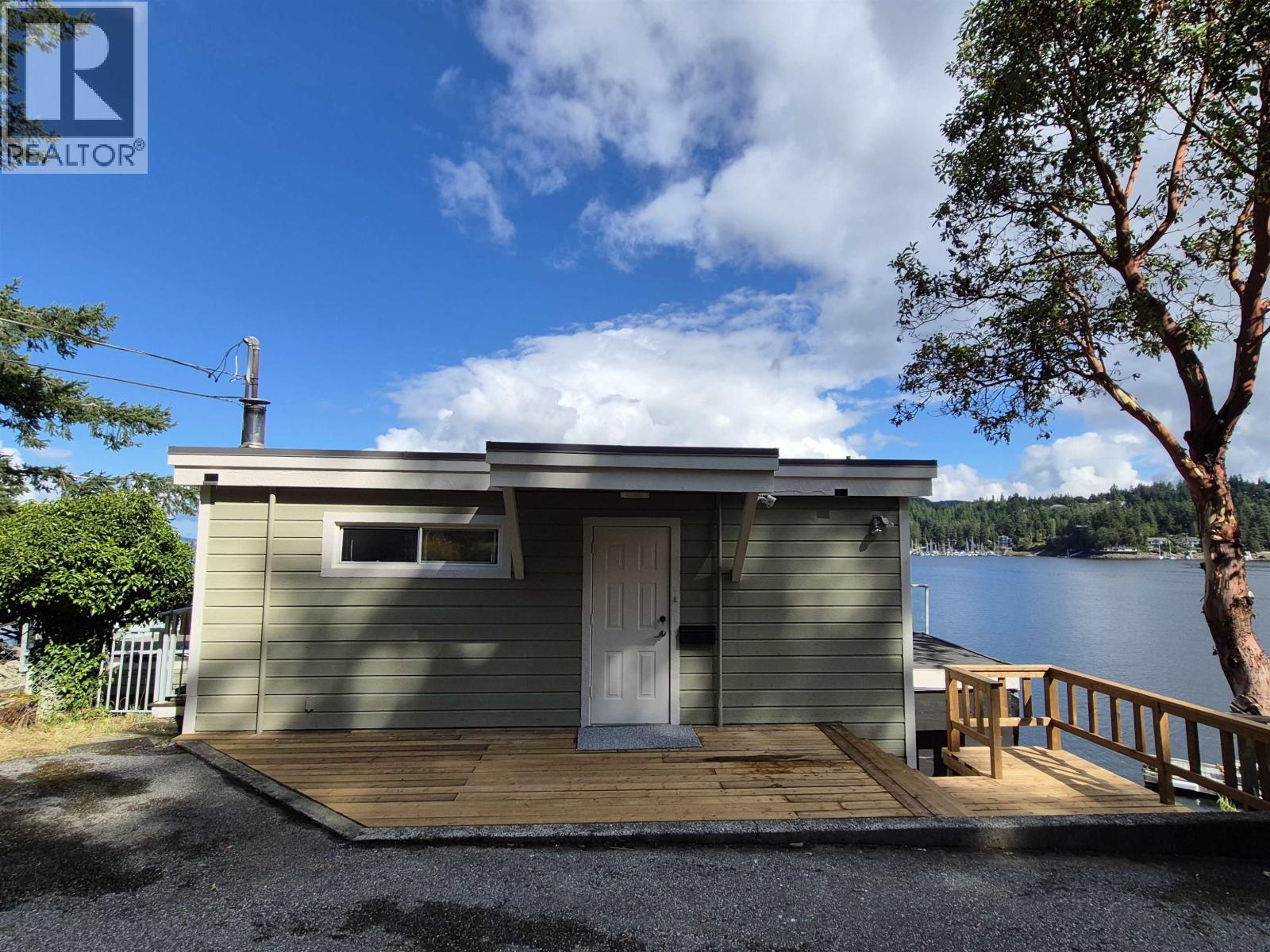 13044 HASSAN ROAD, Pender Harbour — photo 2