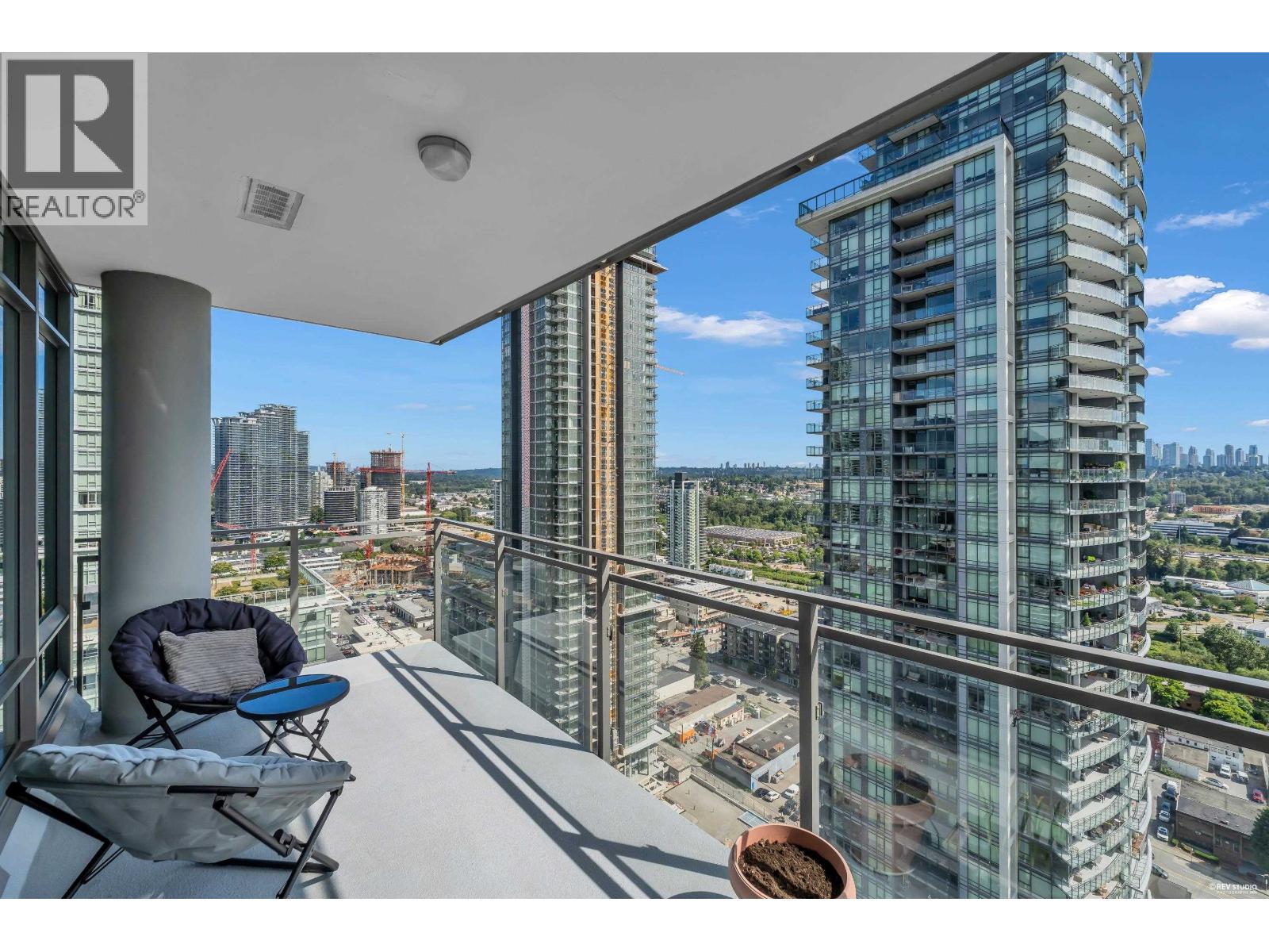 2807 2008 ROSSER AVENUE, Burnaby