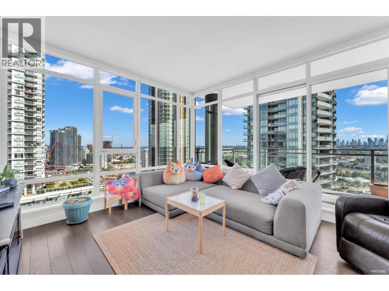 2807 2008 ROSSER AVENUE, Burnaby