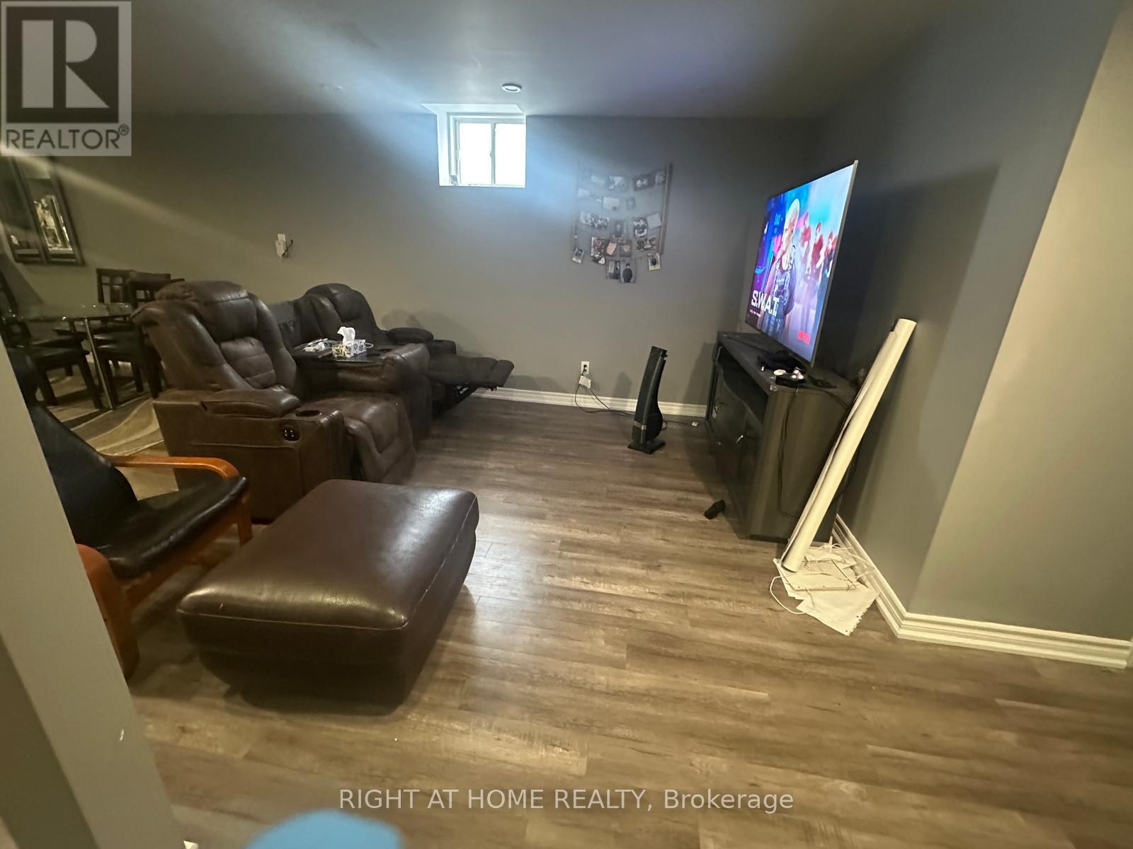 Listing photo of 677 MCGREGOR   FARM TRAIL