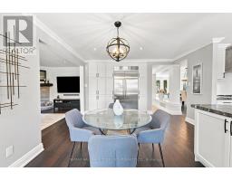 111 Whispering Pine Trail, Aurora, ON L4G4X8 Photo 11