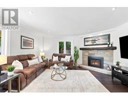 111 Whispering Pine Trail, Aurora, ON L4G4X8 Photo 14