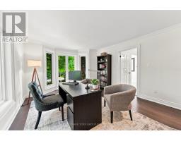 111 Whispering Pine Trail, Aurora, ON L4G4X8 Photo 16